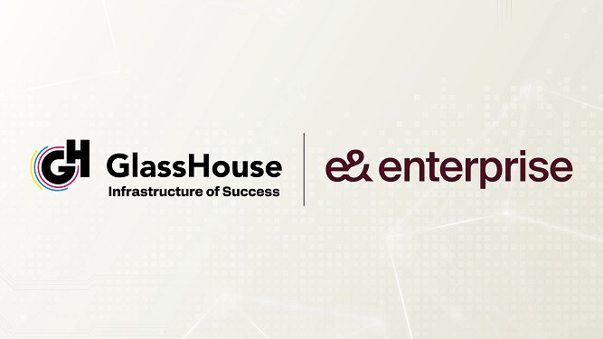 GlassHouse ve e& Enterprise İş Birliği