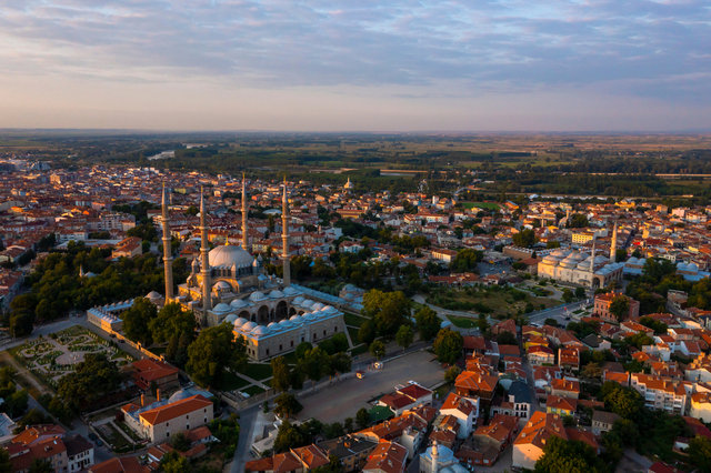 Türkiye'nin Bölgesel Büyüme Oranları ve Yüzde Değişimleri