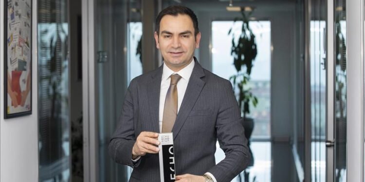 Aras Kargo’ya sektöründe “En İyi E-Ticaret Deneyimi Yaşatan Şirket Ödülü”