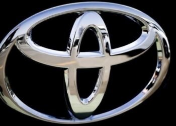Toyota, tedarik aksaklıkları nedeniyle üretimini durduracak