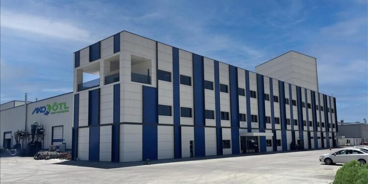 AKO Grup’tan “Ömrünü Tamamlamış Lastik (ÖTL) Geri Dönüşüm Tesisi”