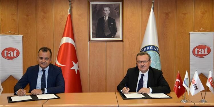 Tat Gıda, Bursa Uludağ Üniversitesi ile iş birliği protokolü imzaladı