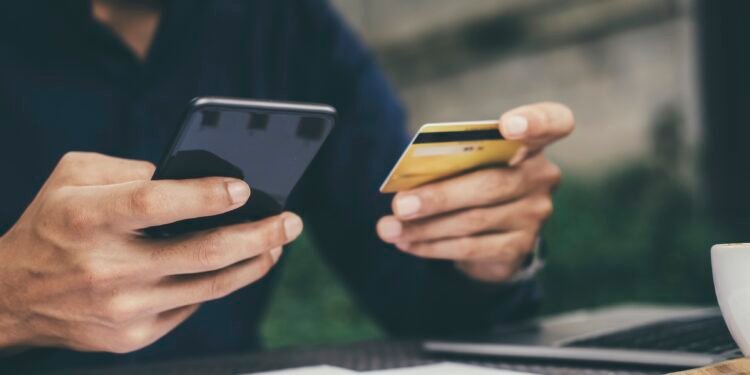 Fintekler hızlı işlem düşük maliyet vadediyor