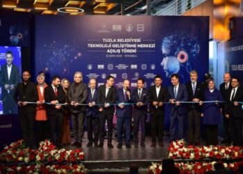 Tuzla Belediyesi Teknoloji Geliştirme Merkezi açıldı