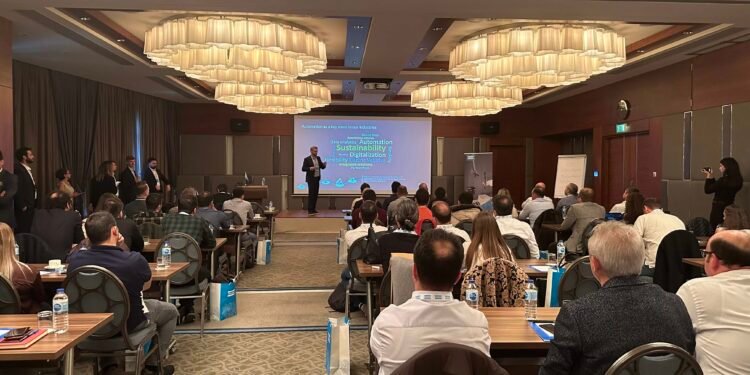 “Otomotiv Yan Sanayide Global Trendler” Bursa’da konuşuldu