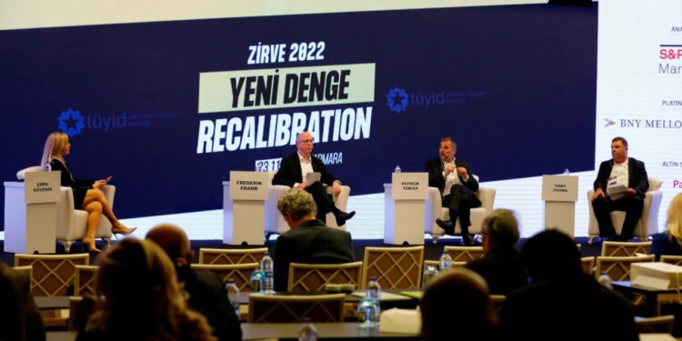 Yatırımcı İlişkileri Zirvesi 2022’de “Yeni Denge”