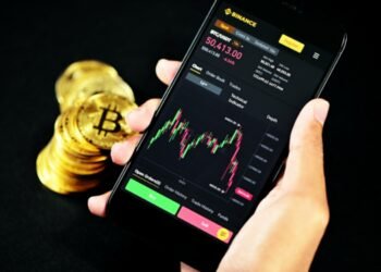 Binance, ABD’de gündem olan soruşturma nedeniyle FTX’i satın almaktan vazgeçti 