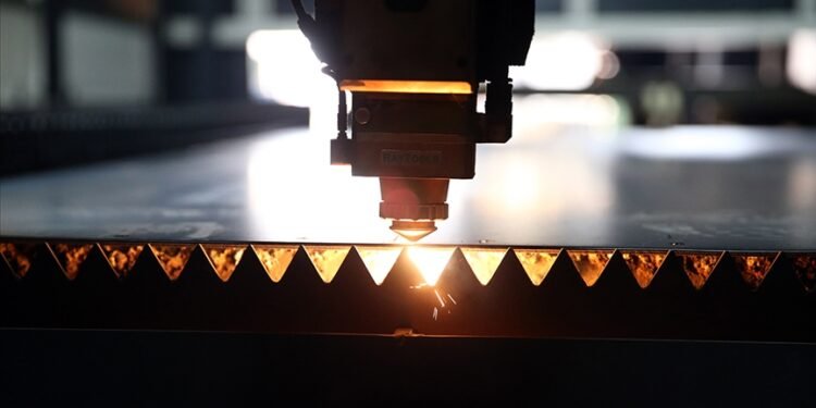 Makine ihracatı 10 ayda 20,5 milyar dolara ulaştı