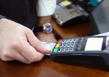 Kartlı ödemeler ekimde 377,4 milyar TL oldu