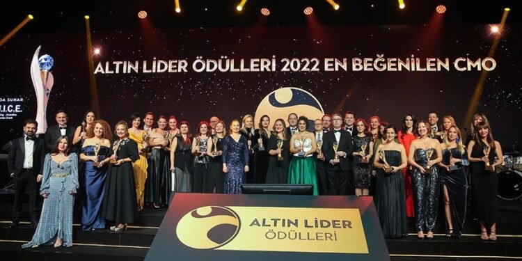 “Altın Lider Ödülleri” tören eşliğinde sahiplerini buldu