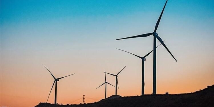 “Yenilenebilir enerji verimliliğin yanında maliyeti düşürmeyi de destekliyor”