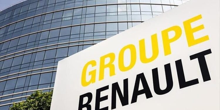 Nissan’daki Renault hissesi yüzde 15’e düşürülecek