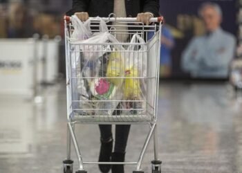 Zincir marketlerde “indirim” ve “fiyat sabitleme” düzenlemesi