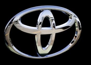 Toyota’nın 2023 hedefi araç imalat rekoru