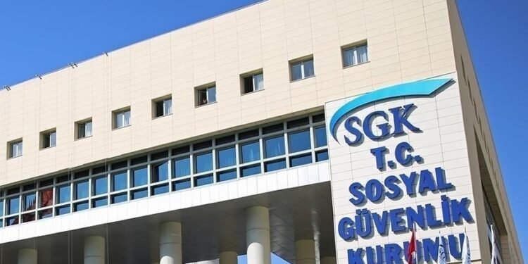 SGK: “Depremlerden etkilenen illerde uygulanan kolaylıklar Elazığ’da da geçerli olacak”