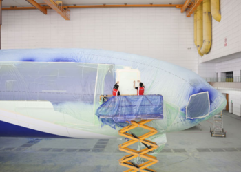 THY Teknik AŞ, IndiGo’ya kiralanan uçağın giydirme işlemlerine başladı