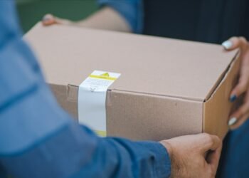 Hızlı kargo taşımacılığı yapan şirketlerin teminat mektubu tutarları artırıldı