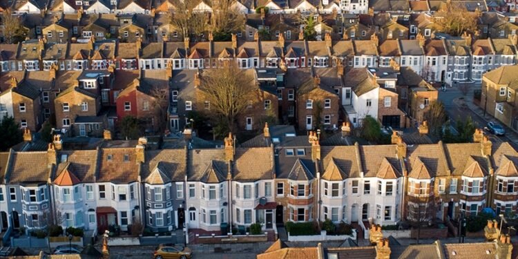 İngiltere, enerji verimliliği için 1,8 milyar sterlin yatırım açıkladı