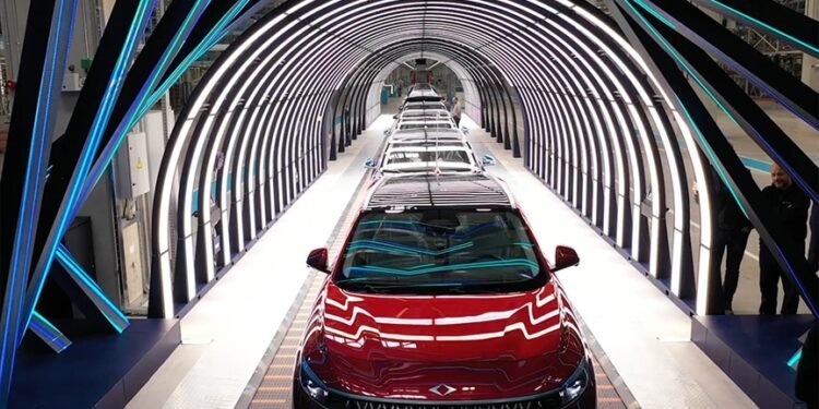 TOGG ilk sevkiyat görüntülerini paylaştı