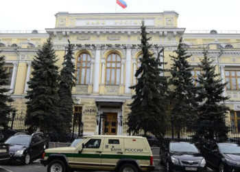 Rusya Merkez Bankası’ndan uyarı: “Ekonomi aşırı ısınma dönemine girebilir”