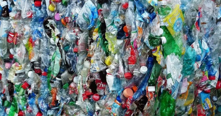 Plastik kirliliğini yüzde 80 azaltarak 1,3 trilyon dolar tasarruf sağlamak mümkün