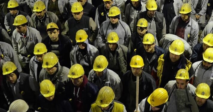 Türkiye Taşkömürü Kurumuna 2 bin işçi alımı için yönetim kuruluna yetki verildi