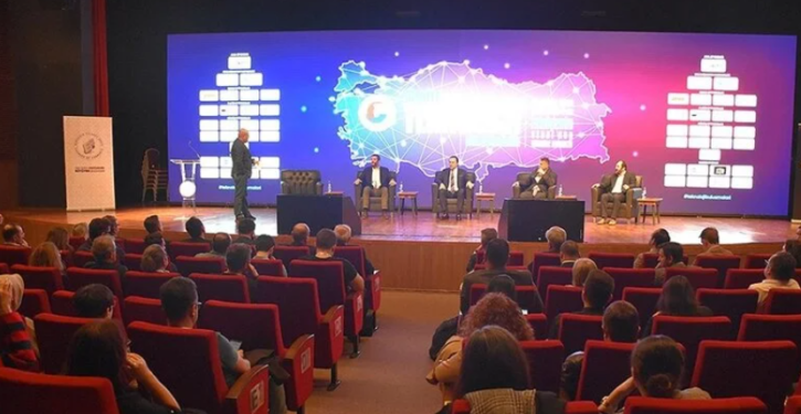“Türkiye Teknoloji Buluşmaları” Eskişehir’de başladı