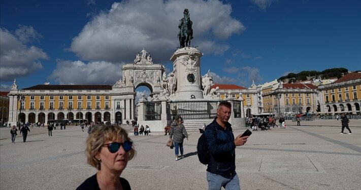 Portekiz haftada 4 gün çalışma uygulamasının denemelerine başladı