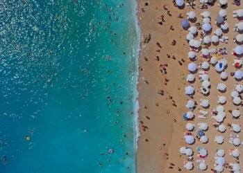 Türkiye’de turizm geliri yıllık bazda yüzde 23,1 arttı