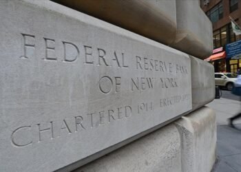 Fed’den Deutsche Bank’a 186 milyon dolar ceza