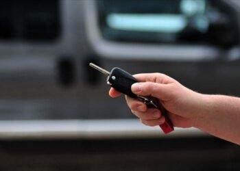 İkinci el araçları sıfır fiyatının üzerinde pazarlayanlara 35,4 milyon lira ceza kesildi