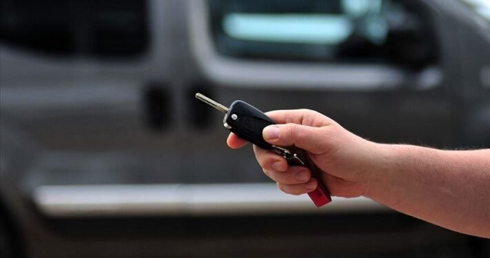 İkinci el araçları sıfır fiyatının üzerinde pazarlayanlara 35,4 milyon lira ceza kesildi