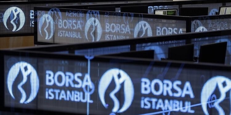 Borsa haftaya rekorla başladı