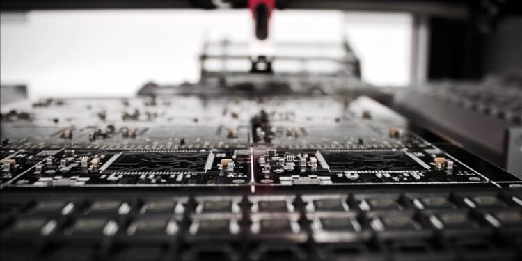 Çin, çip üretiminde kullanılan ham maddelere ihracat kısıtlaması getirdi