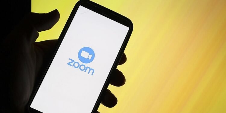 Zoom, “izinsiz yapay zekâ kullandığına” ilişkin iddialar sonrası hizmet şartlarını güncelledi