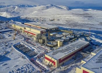 Rusya’nın en büyük bakır madeninde üretim başladı