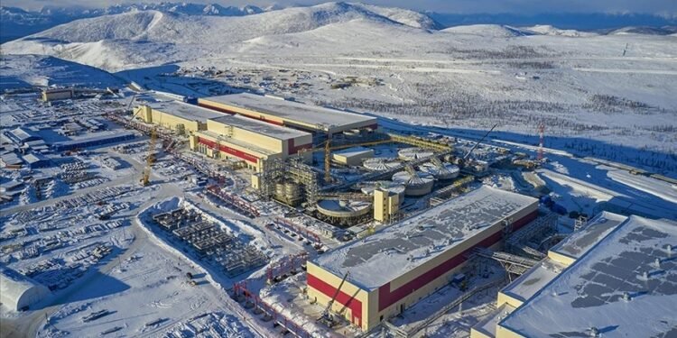 Rusya’nın en büyük bakır madeninde üretim başladı