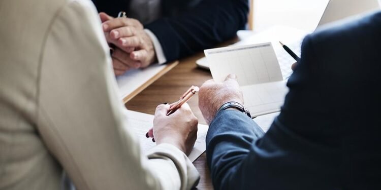 KOBİ’ler, ana sanayi üreticileri ve büyük işletmelerin tedarik zincirlerine eklemlendirilecek