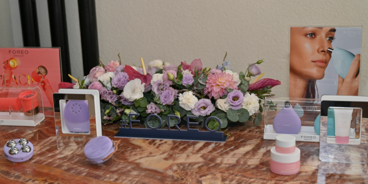 Cilt teknolojisi markası FOREO’dan 10. yıl kutlaması