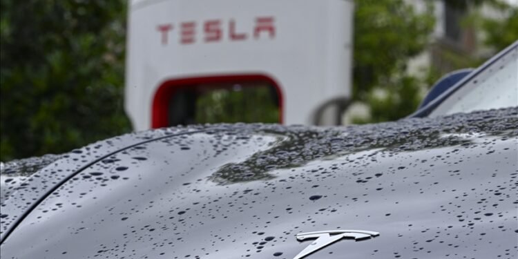 Tesla’nın kârı üçüncü çeyrekte yüzde 44 azaldı