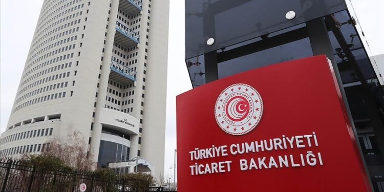 Ticaret Bakanlığından çifte fatura düzenleyen sigara firmalarına 215 milyon lira ceza
