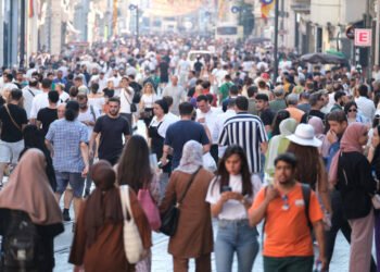Avrupa’da Gelir Eşitsizliği: Hangi Ülkeler Zirvede, Hangileri Sondan Geliyor?