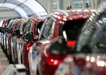 Otomotiv satışları ekimde de rekor kırdı