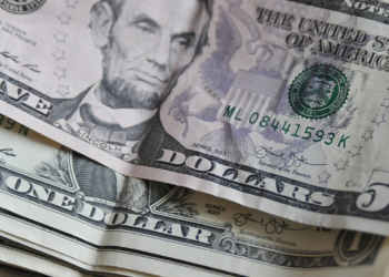 Özel Sektörün Yurt Dışı Kredi Borcu Eylülde Arttı