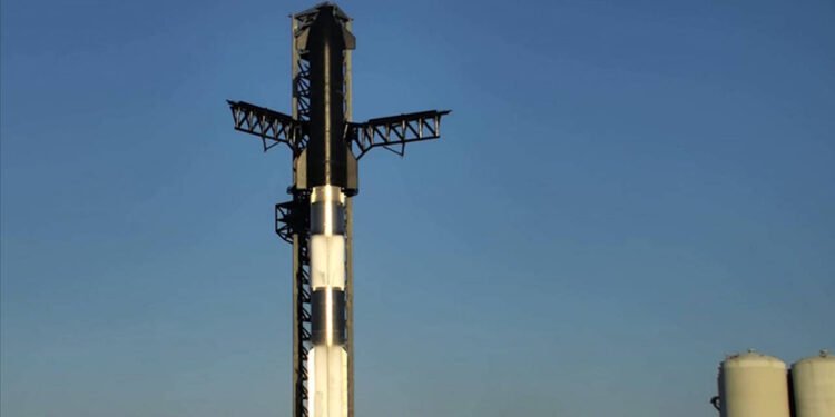 SpaceX’in Starship Roketi İkinci Test Uçuşunda Bağlantı Kaybetti