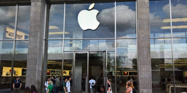 Apple’ın En Yeni Akıllı Saat Modelleri ABD’de Yasaklandı
