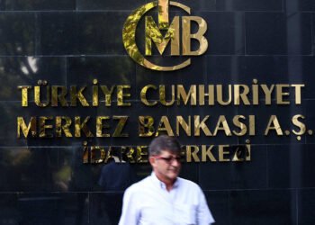 Reuters Anketine Göre Faiz Artış Hızında Azalma Bekleniyor