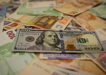 İstanbul Serbest Piyasada Dolar ve Euro Yükselişte