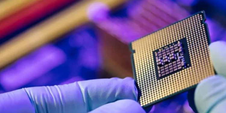 OpenAI CEO’sundan Yapay Zekâ Çip Üretimi için Yatırım Hamlesİ