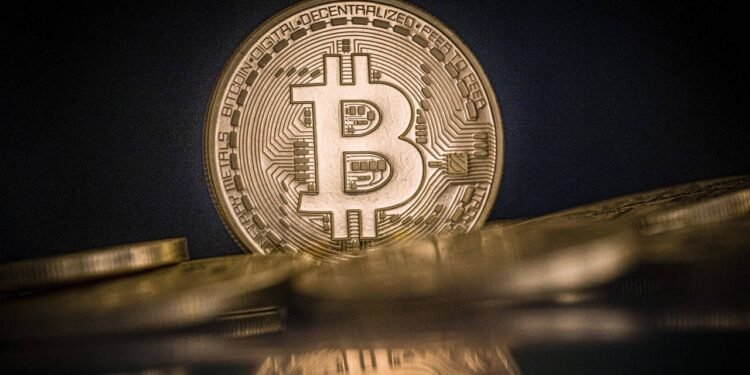 Bitcoin 60 Bin Dolar Sınırında